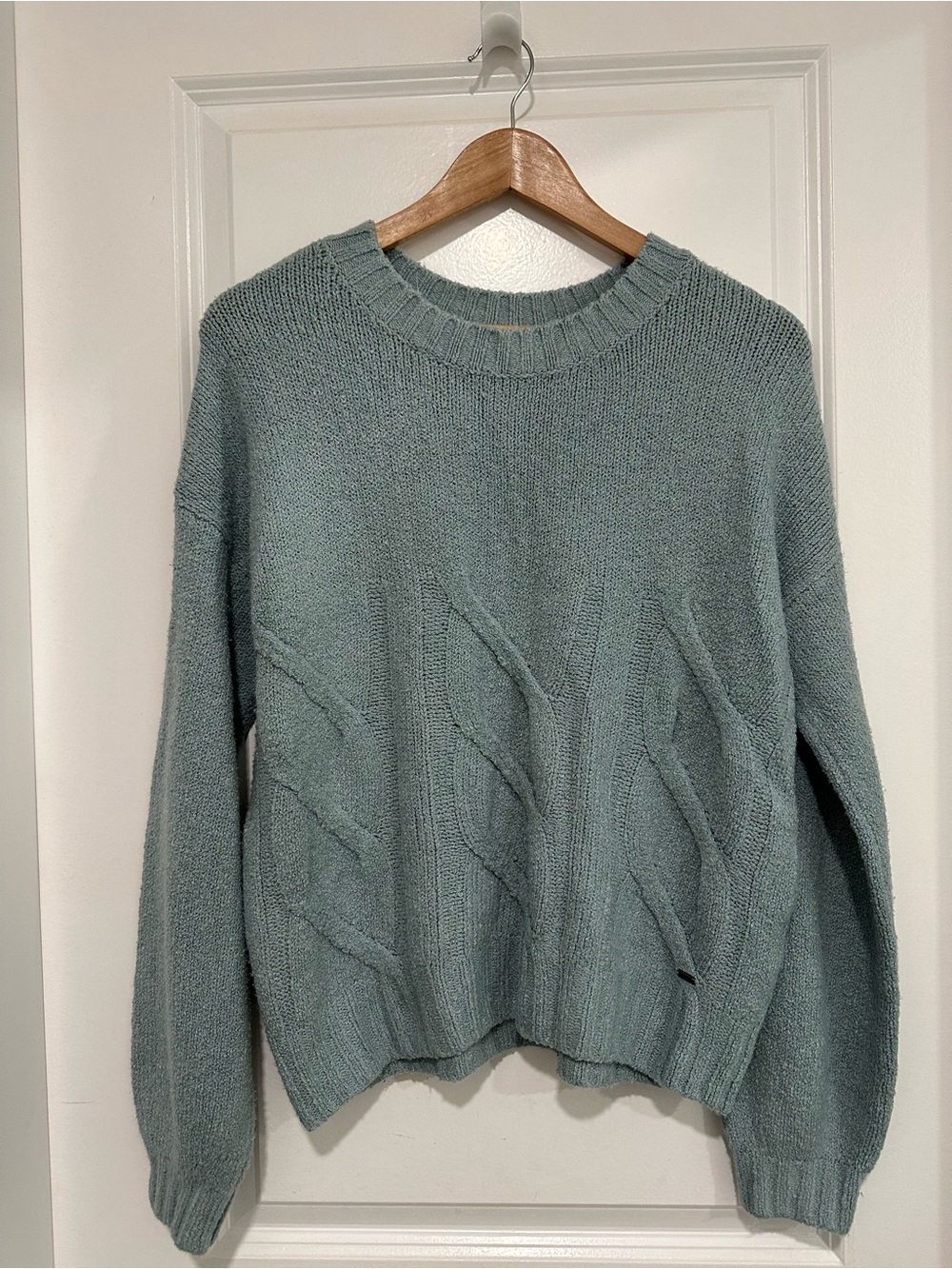 Hollister Women’s Long Sleeve Sweater Light Slate  Blue Balloon Sleeve Soft